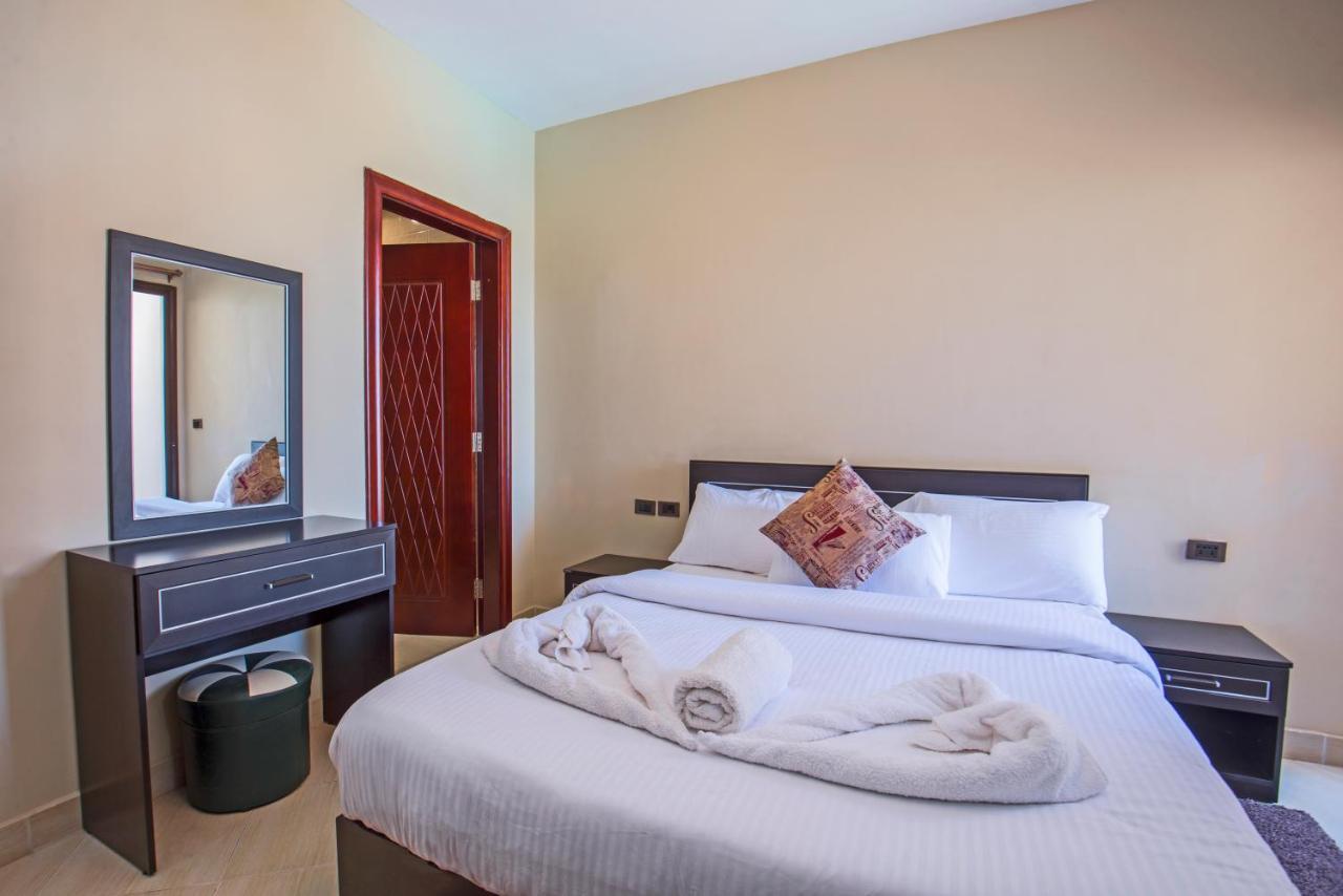 Premium Sea View 2 Bedrooms 2 Bathrooms Apartment Located Within Gravity Hotel & Aquapark Hurghada Exteriér fotografie