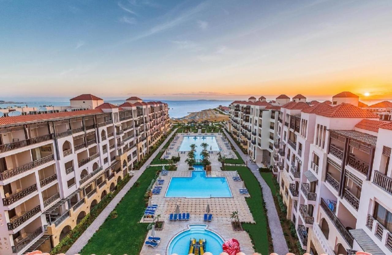 Premium Sea View 2 Bedrooms 2 Bathrooms Apartment Located Within Gravity Hotel & Aquapark Hurghada Exteriér fotografie